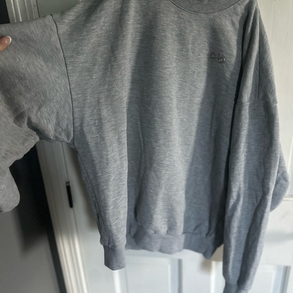 Grey all accolade crewneck